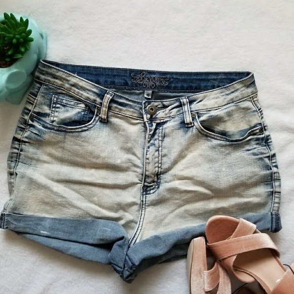revolt jeans shorts juniors plus size denim jean light wash 13 plus size shorts juniors